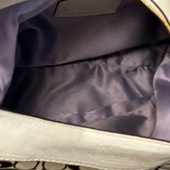 Vintage Coach Two tone Cream Tan Leather Shoulder Bag - Picture 9 of 17